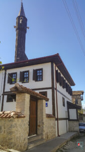 Konarı Köyü Ferhatlar Camii