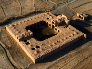 Rivand Kervansarayı