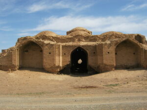 Zarnuh Kervansarayı