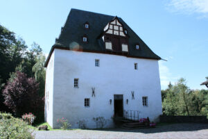 Overbach Kalesi