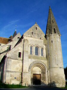 Saint-Lucien de Bury Kilisesi