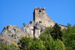 Sestola Kalesi