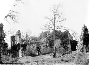 Montaiguillon Kalesi