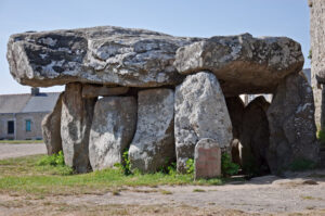 Dolmen, Crucuno
