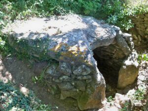 Dolmen, Pichone de Ménerbes