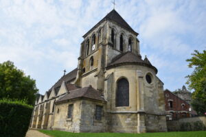 Notre-Dame de Chiry-Ourscamp Kilisesi