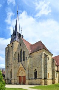 Notre-Dame de Villeneuve-l'Archevêque Kilisesi