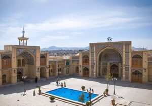 Emadodoleh Camii