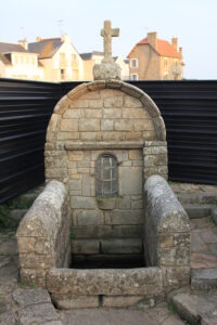 Notre-Dame de Larmor-Plage Çeşmesi