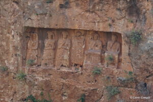 Armaronzas ve Ailesinin Kabartması