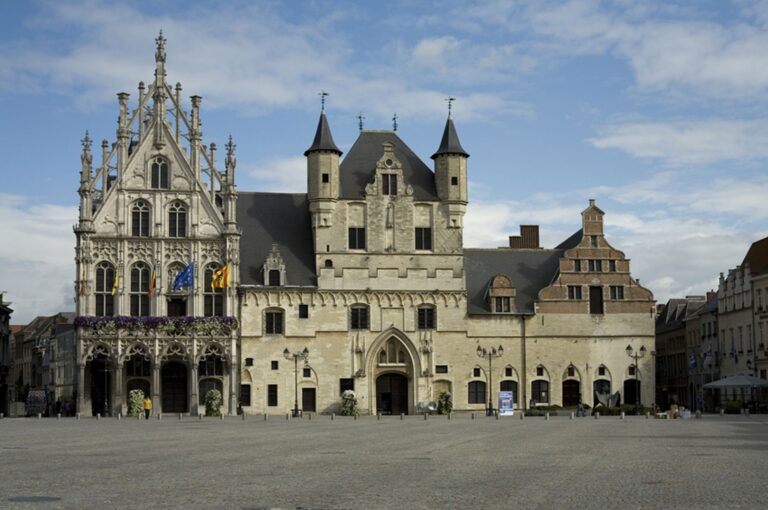 Mechelen Belediye Binası