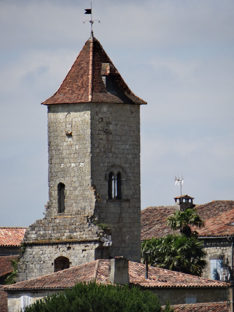 Cardinal D Cardinal d'Aux Tower • Location, Photos and Information • Cultural ...