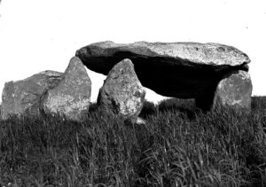 Dolmen, Kergavat