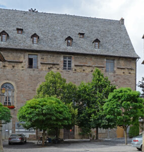 Saint-Côme-d'Olt Şatosu