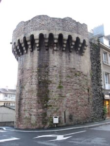 Saint-Sauveur Kulesi