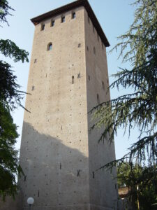 Bolognesi Kulesi