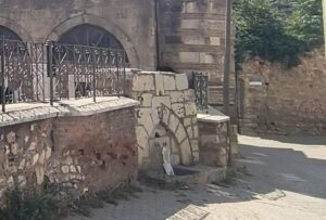 Alaca Mescit Çeşmesi