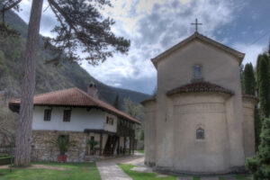 Nikolje Kablarsko Manastırı