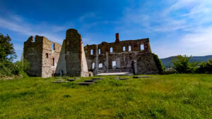 Cairo Montenotte Kalesi