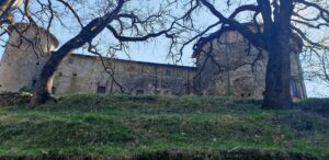 Monti Kalesi, Licciana Nardi