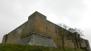 Lagopesole Kalesi