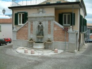 Re la Chiazza Çeşmesi