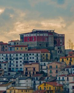 Aragonese Kalesi, Bella