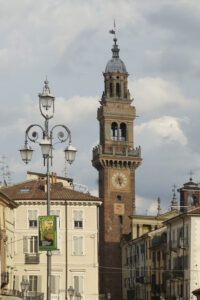 Kule, Casale Monferrato