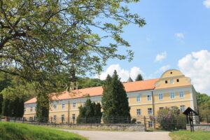 Novo Hopovo Manastırı