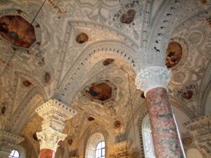 Kreuzherrenkloster Memmingen Manastırı