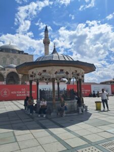 Konya Sultan Selim Camii Şadırvanı