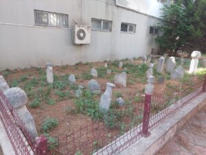 Karakaş Bey Camii Haziresi