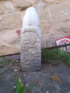 Ahi Şerafettin Türbesi Haziresi