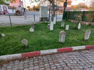 Aşağısevindikli Camii Haziresi