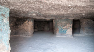 Taşbaşı Mağarası