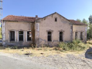 İğdeli Köyü eski okul binası