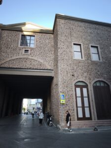 Aram Hamparsumyan Hanı