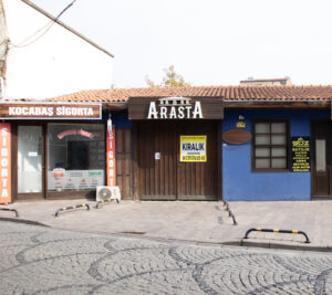 Dombaycıoğlu Hanı, Akhisar