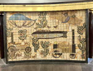 Plaça Catalunya Metro İstasyonu Seramik Panoları