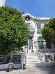 Öğretmenler Lokali Binası, Karşıyaka