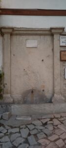 Naip Tarlası Sokak Çeşmesi