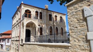 Surp Yerrortutyun Kilisesi Papaz Evi