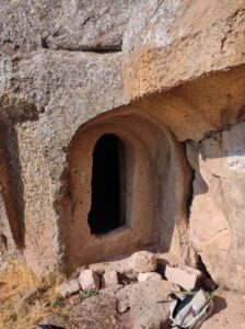 Avedik Vadisi Kaya Yerleşimleri