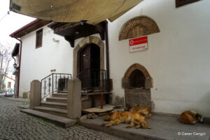 Hacı Arap Mescidi Sağdaki Çeşme