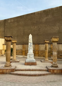 Eski Kahire Rum Ortodoks Mezarlığı