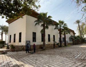 Manastırlı Sarayı