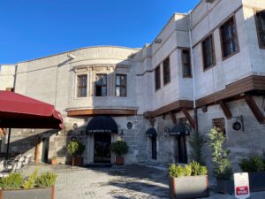 Tütüncüoğlu Konağı