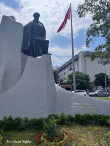 Atatürk Heykeli, Mudanya