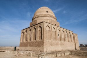 Lokman Baba Türbesi