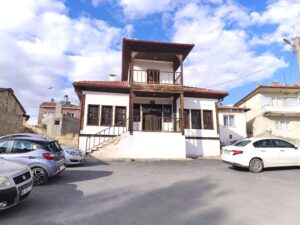 Medine Sadıkoğlu Konağı